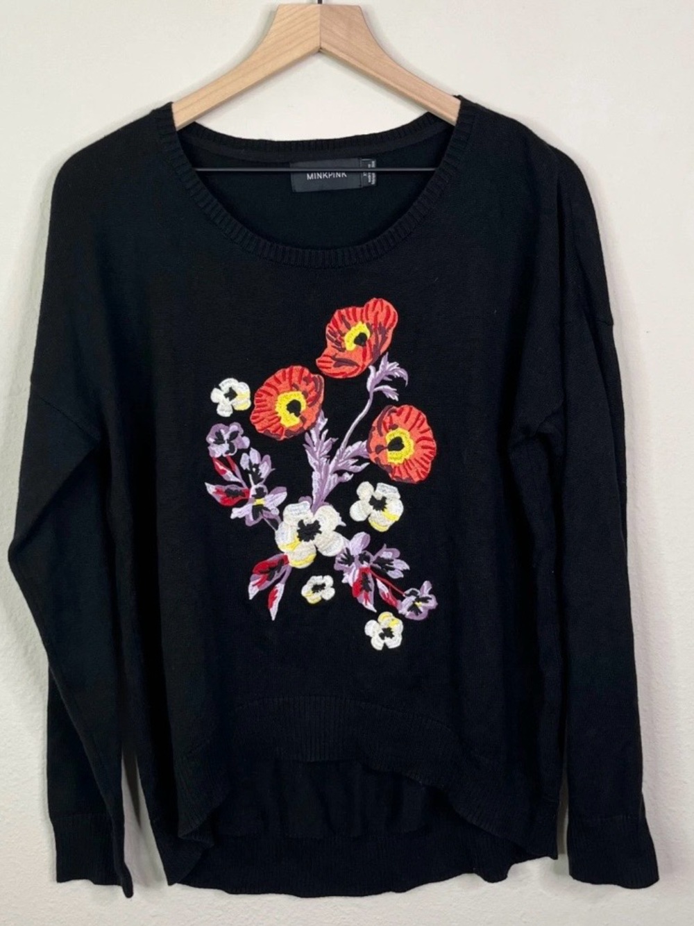 MINKPINK Black Floral Embroidered Crew Neck Sweater Top Pullover XS Oversized